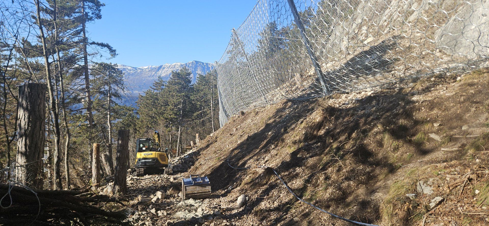 ulassai consolidamento parete rocciosa